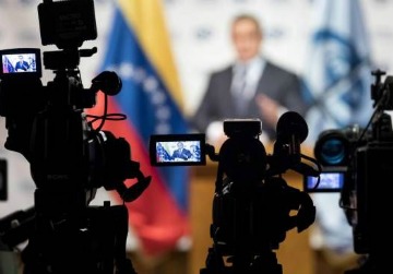 Caracol y RCN Televisión salen del aire en Venezuela por orden del Gobierno