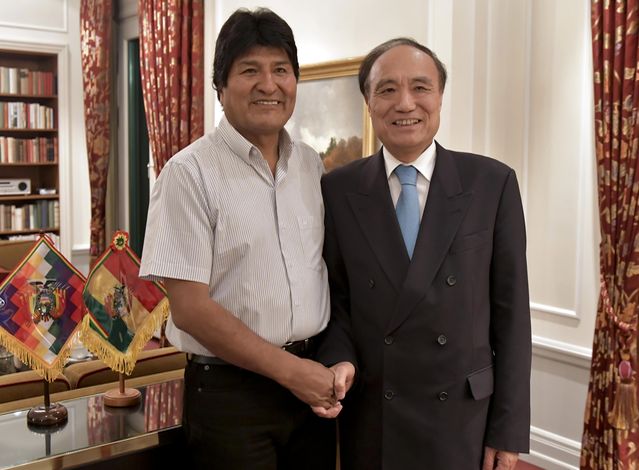 Presidente de Bolivia y Secretario de la UIT abordan desafíos en las telecomunicaciones