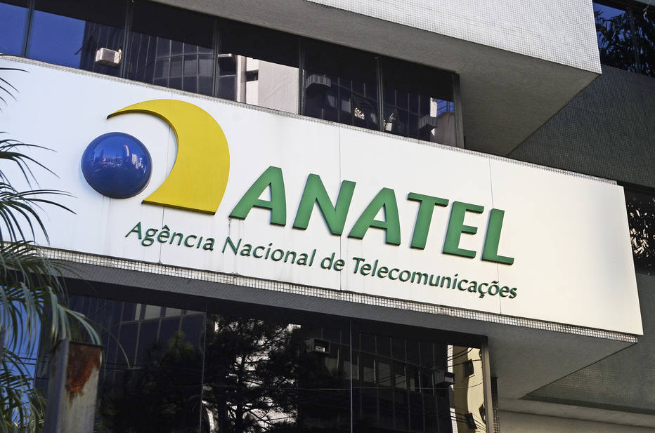 Anatel reduz valor de chamadas de fixo para celular a partir deste domingo