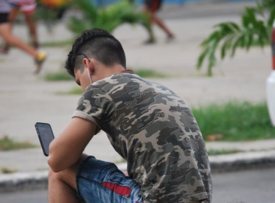 Internet para Cuba sin favores demasiado caros